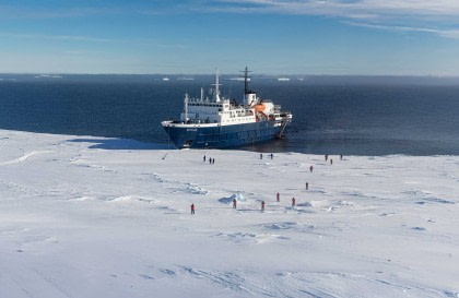 Remote Weddell Sea Explorer - incl. helicopters